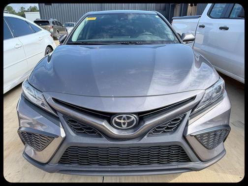 Predawn Gray Mica 2021 Toyota Camry SE