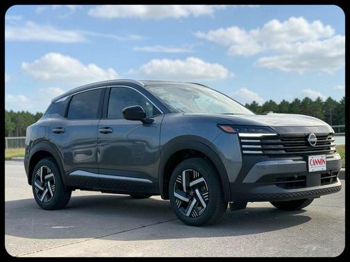 Gun Metallic 2026 Nissan Kicks S