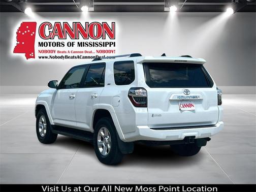 2024 Toyota 4Runner SR5