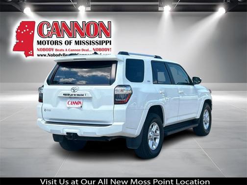 2024 Toyota 4Runner SR5