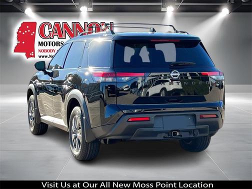 2025 Nissan Pathfinder SV FWD