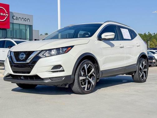 2022 Nissan Rogue Sport SL
