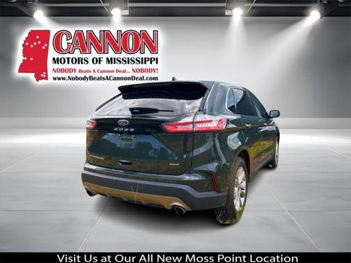 2023 Ford Edge Titanium