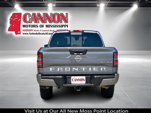 2024 Nissan Frontier SV