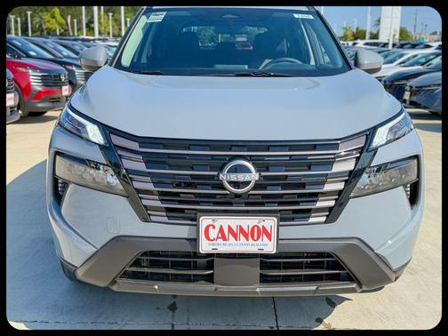 Boulder Gray Pearl 2026 Nissan Rogue SV