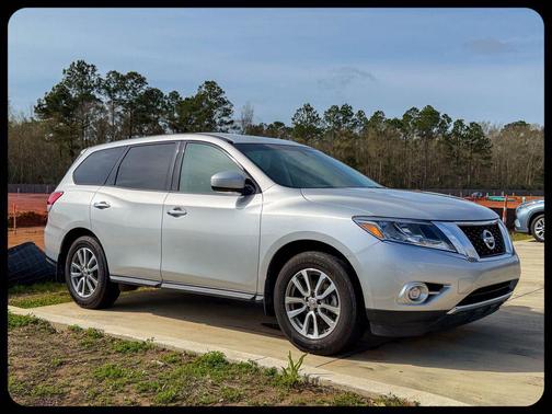 2014 Nissan Pathfinder S