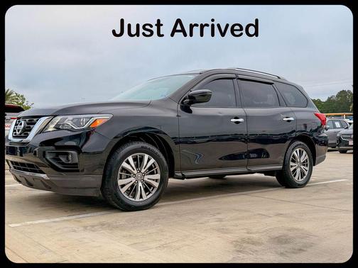 Magnetic Black Pearl 2020 Nissan Pathfinder SV 4WD