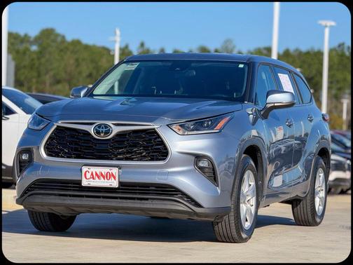 2021 Toyota Highlander LE