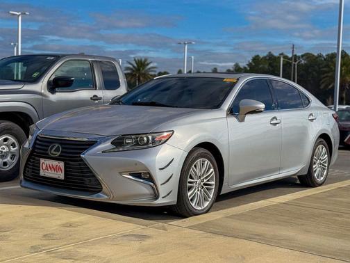 2017 Lexus ES 350 Base