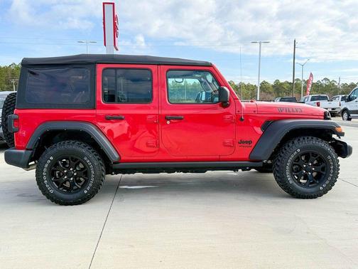 2022 Jeep Wrangler Willys