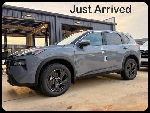 Boulder Gray Pearl 2026 Nissan Rogue SV