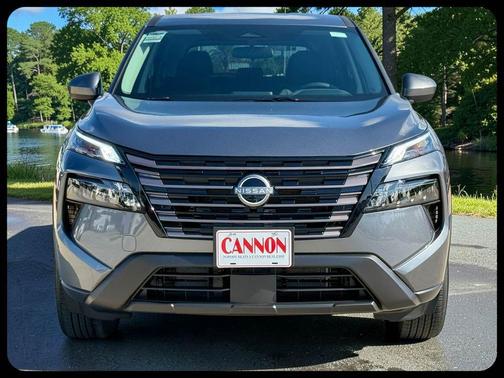 Gun Metallic 2026 Nissan Rogue SV