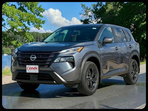 Gun Metallic 2026 Nissan Rogue SV