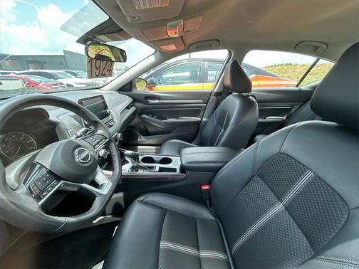 2024 Nissan Altima SR FWD