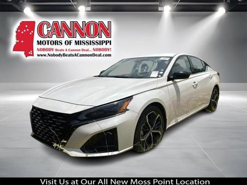 2024 Nissan Altima SR FWD