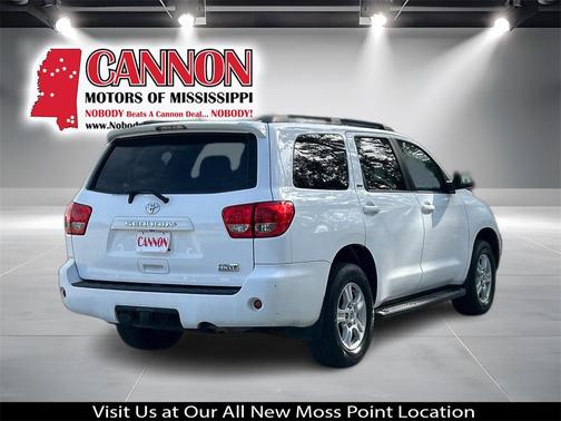 2015 Toyota Sequoia SR5