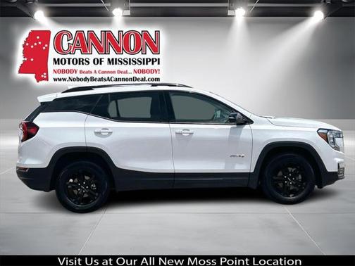 2023 GMC Terrain AWD AT4