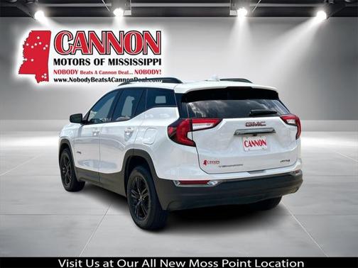 2023 GMC Terrain AWD AT4