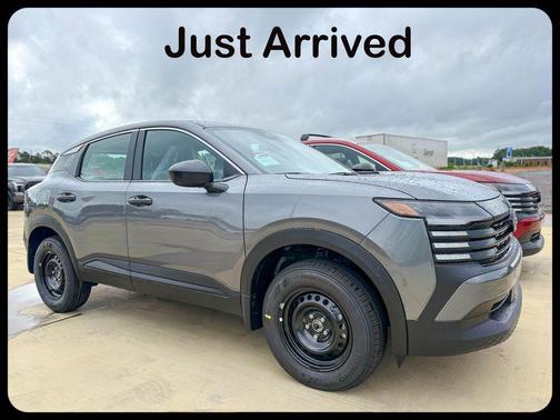 Gun Metallic 2026 Nissan Kicks S