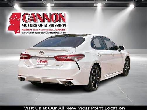 2019 Toyota Camry XSE