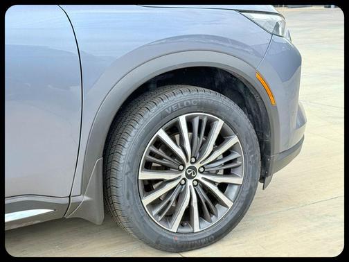 2023 INFINITI QX60 SENSORY