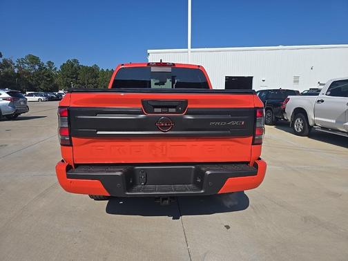 2026 Nissan Frontier PRO-4X