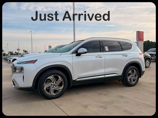 Quartz White 2022 Hyundai SANTA FE SEL 2.4
