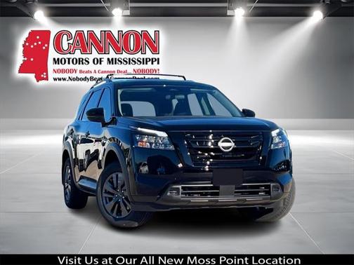 2025 Nissan Pathfinder SV FWD