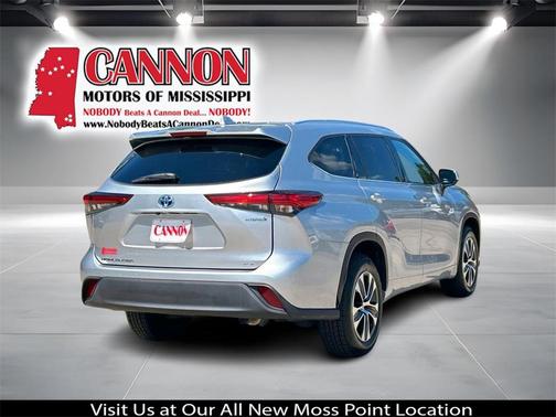2021 Toyota Highlander Hybrid XLE