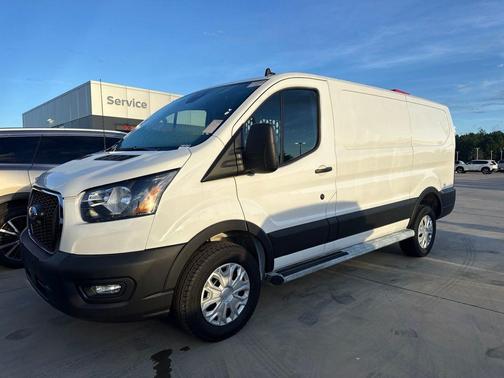 Oxford White 2025 Ford Transit-250 Base