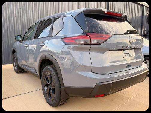 Boulder Gray Pearl 2026 Nissan Rogue SV