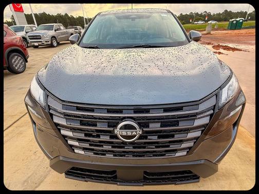 Gun Metallic 2026 Nissan Rogue SV