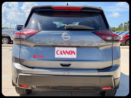 Gun Metallic 2026 Nissan Rogue SV