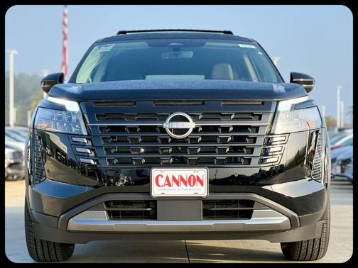 Super Black 2026 Nissan Pathfinder SL