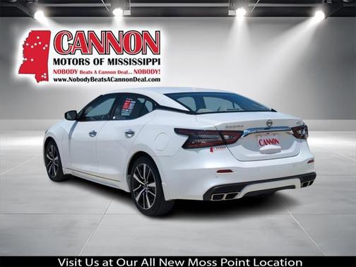 2023 Nissan Maxima SV Xtronic CVT