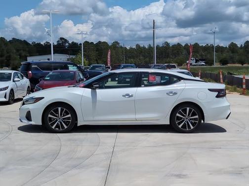 2023 Nissan Maxima SV Xtronic CVT