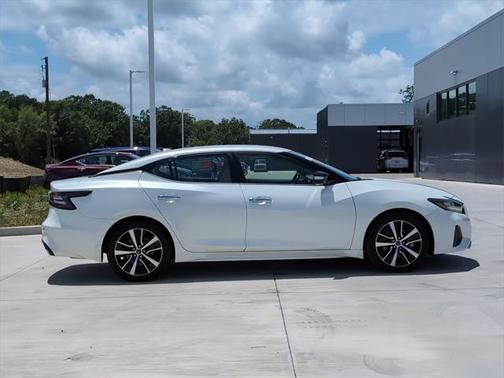 2023 Nissan Maxima SV Xtronic CVT