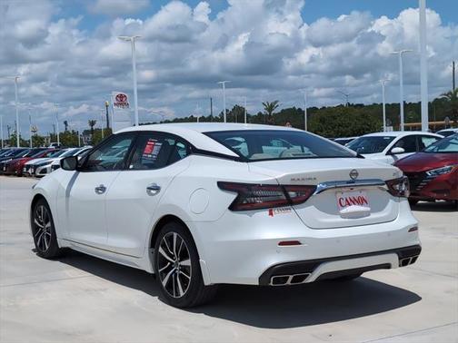 2023 Nissan Maxima SV Xtronic CVT