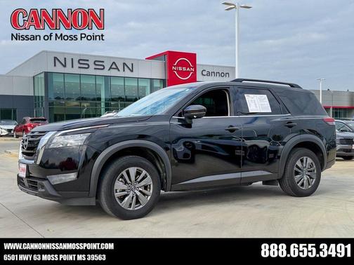 2025 Nissan Pathfinder SV FWD