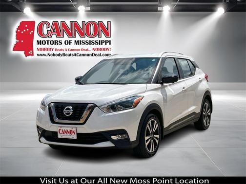 2019 Nissan Kicks SR