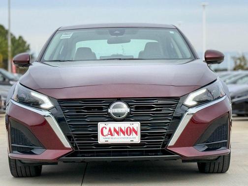 2024 Nissan Altima 2.5 SL