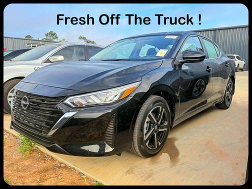 Super Black 2025 Nissan Sentra SV