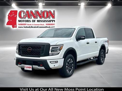 2024 Nissan Titan PRO-4X