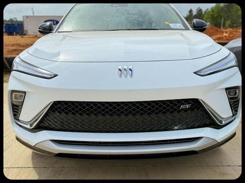 2025 Buick Envista Sport Touring FWD