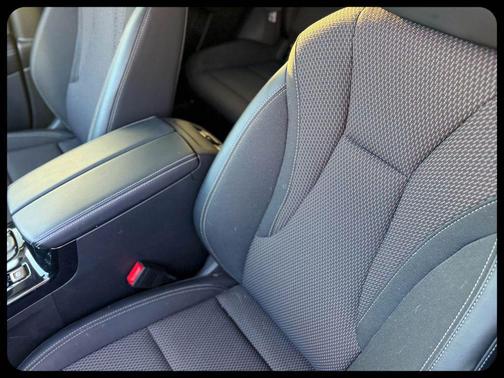 Ebony Twilight Metallic 2022 Buick Envision FWD Preferred