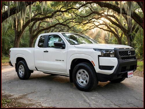 Glacier White 2027 Nissan Frontier S