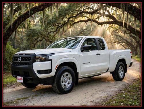 Glacier White 2027 Nissan Frontier S