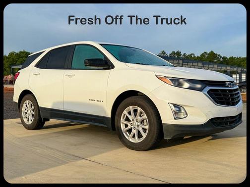 Summit White 2021 Chevrolet Equinox LS