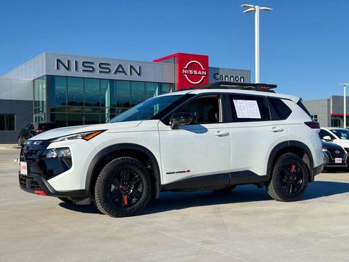 2025 Nissan Rogue Rock Creek