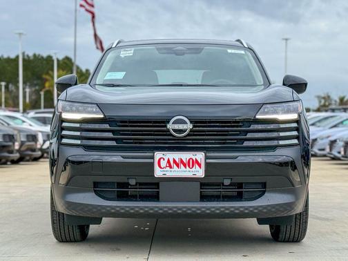 Super Black 2026 Nissan Kicks SV